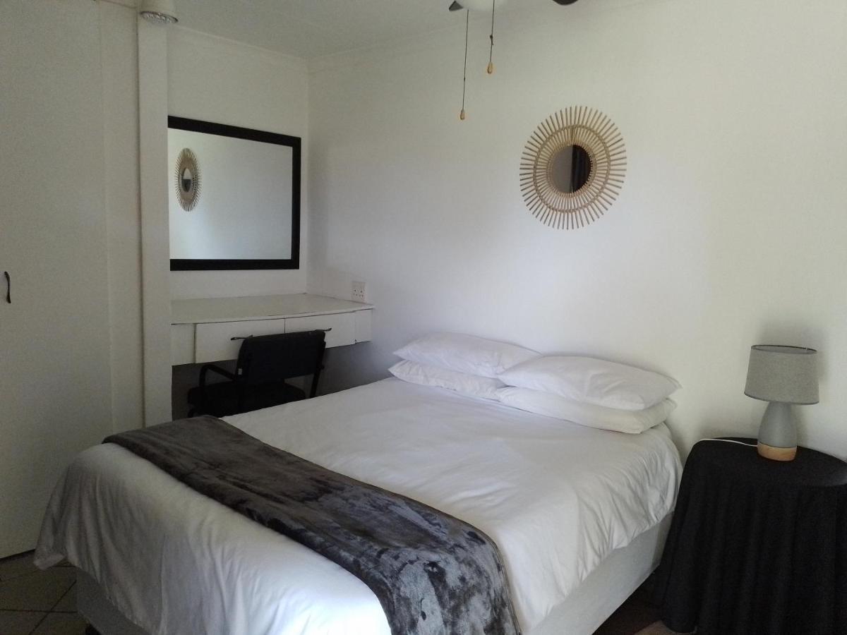 Anna Boeremeisie Guesthouse 베노니 외부 사진