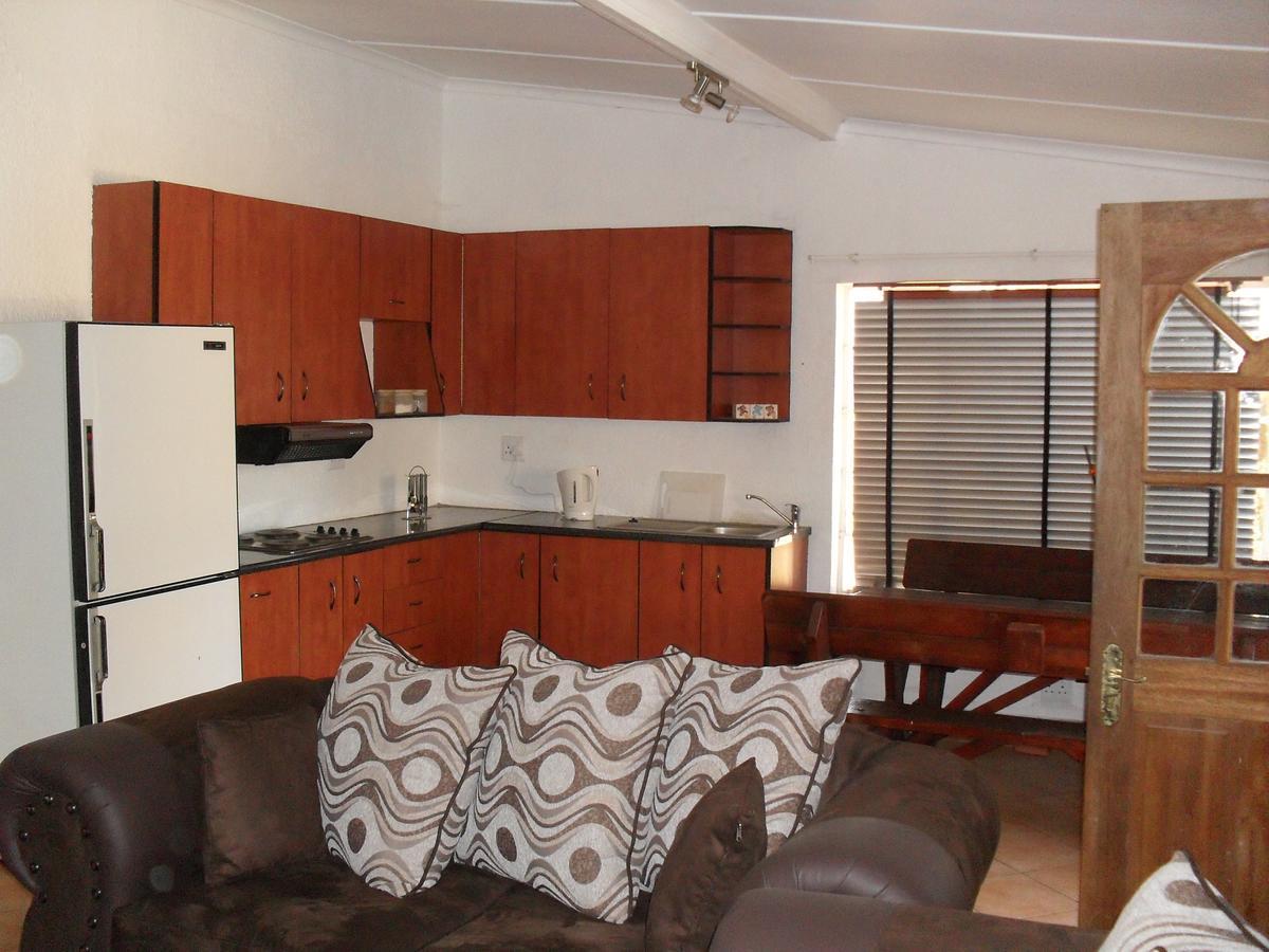 Anna Boeremeisie Guesthouse 베노니 외부 사진